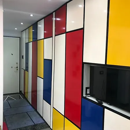 Mondrian's House *