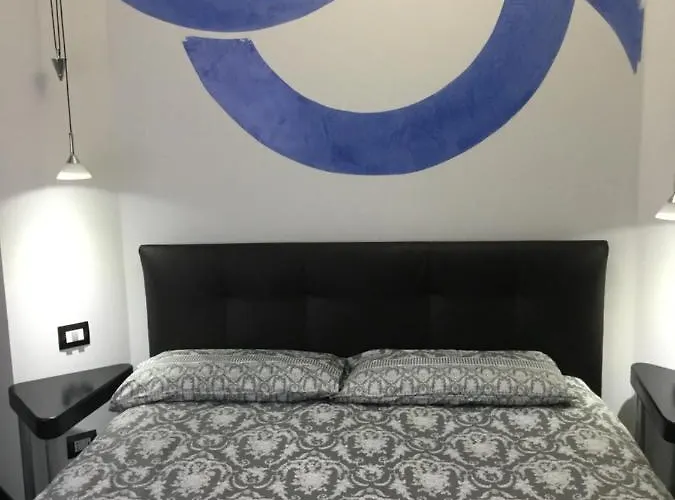 Mondrian's House * ジェノヴァ