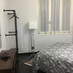 Апартаменты Mondrian's House